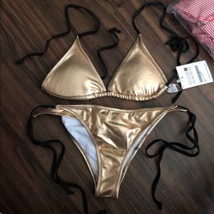 NEW Women’s swimsuit size L